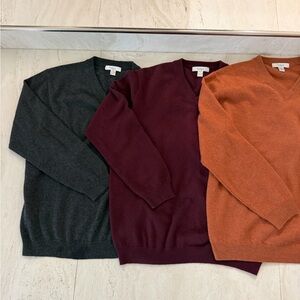 Men's V-Neck Cashmere Sweater - Charcoal, Burgundy, Rust